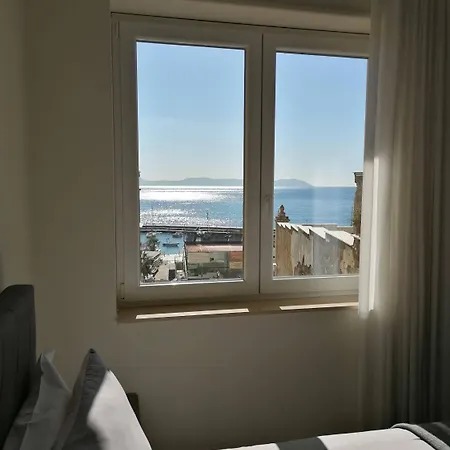 D'amare Bed & Breakfast 4*